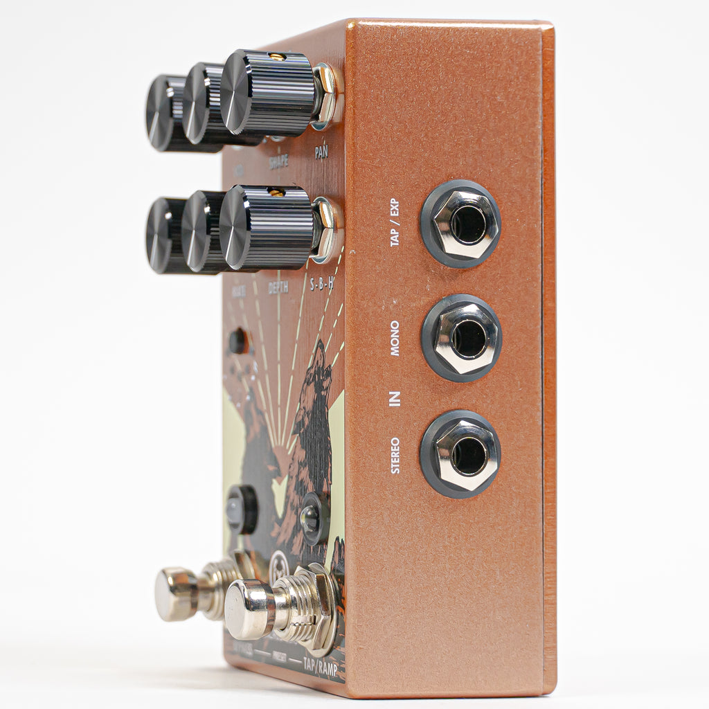 Walrus Audio Monumental Stereo Harmonic Tap Tremolo - Orange